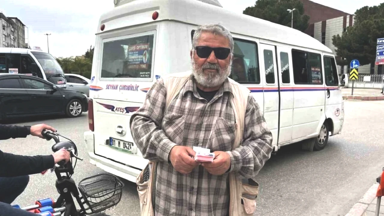 İşsiz Kalınca Yatırım Yaptı! Merkez Bankası'ndan Araç Alıp Satmak İçin Kuyrukta!